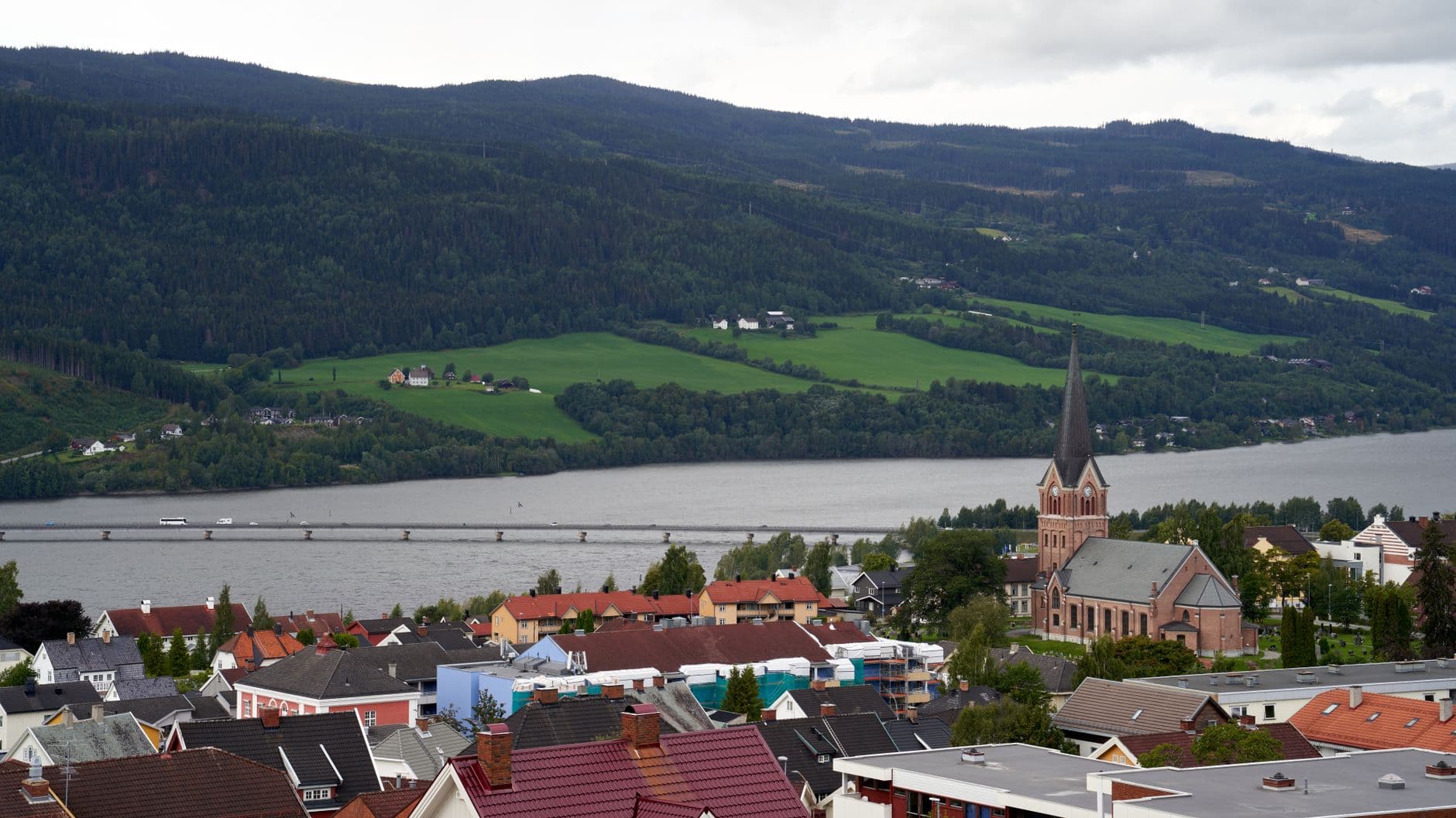 Lillehammer med Mjøsa og kulturlandskapet i Gudbrandsdalen